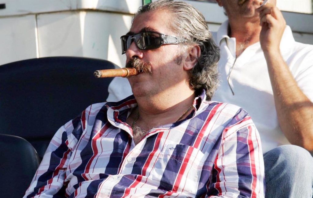 Με το πούρο στο στόμα! Τους έχεις;